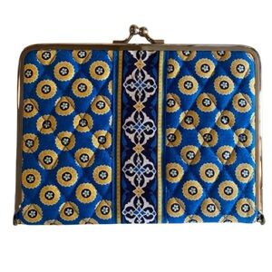 Vera Bradley Hugs-n-Kisses Riviera Blue Yellow Paisley 4 X 6 Photo Album Quilted